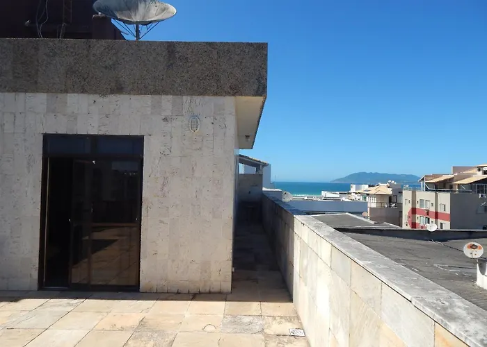 Espaçosa Cobertura duplex 4 Qts na Praia do Forte